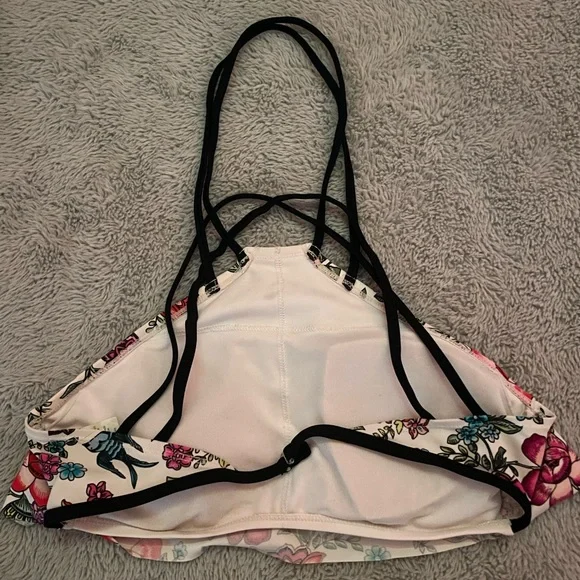 Aerie Floral Bikini Top with Black Accents - Picture 2 of 4
